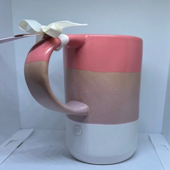 Rae Dunn Valentines Day Mug OH LA LA - Picture 2 of 3